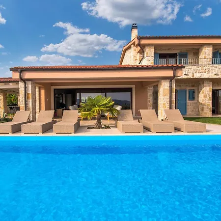 Beautiful In With Kitchen Linardici
